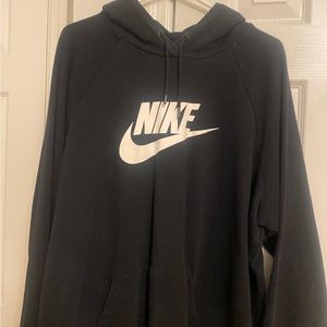 Nike sweatshirt